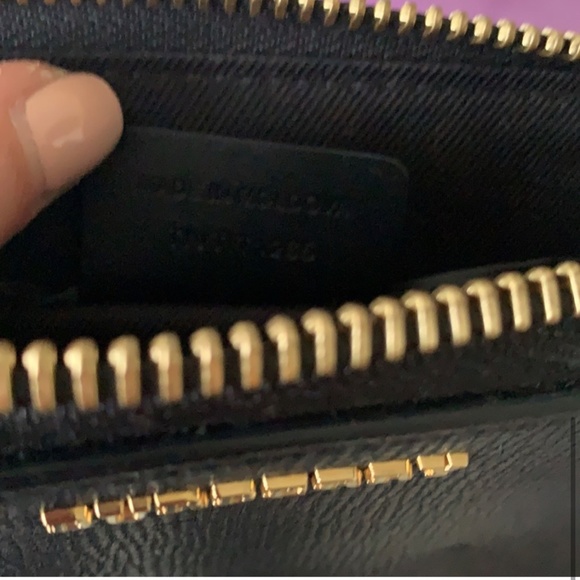 BURBERRY cross-body / belt bag. - Picture 9 of 12